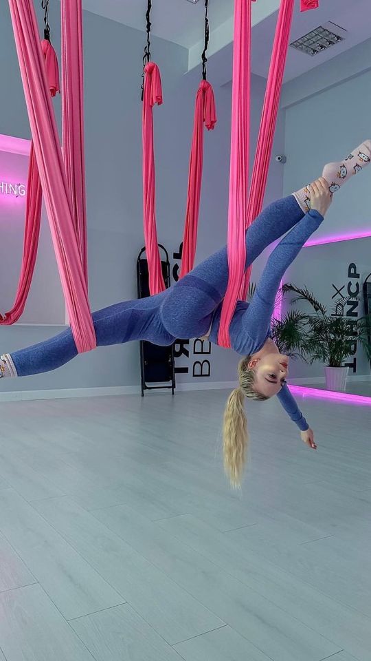 TOPSTRETCHING
